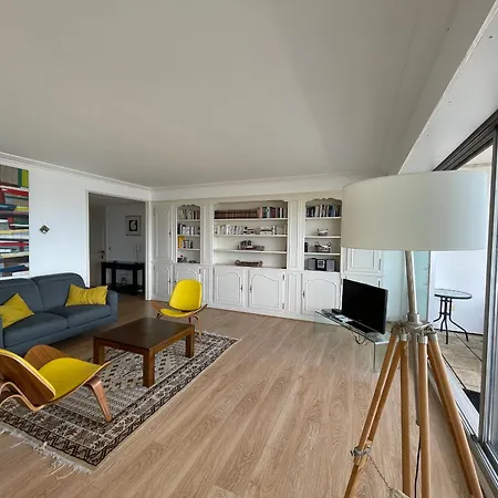 4 Au Dernier Etage Avec Immense Terrasse Face Au Bassin A - Fr-1-420-122 *