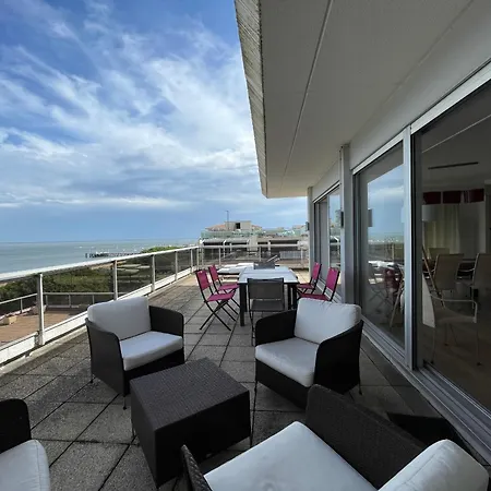 4 Au Dernier Etage Avec Immense Terrasse Face Au Bassin A - Fr-1-420-122