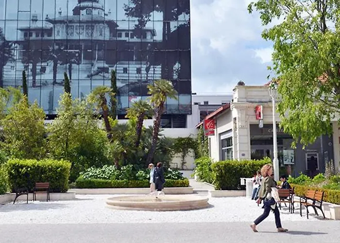 4 Au Dernier Etage Avec Immense Terrasse Face Au Bassin A - Fr-1-420-122 * Аркашон